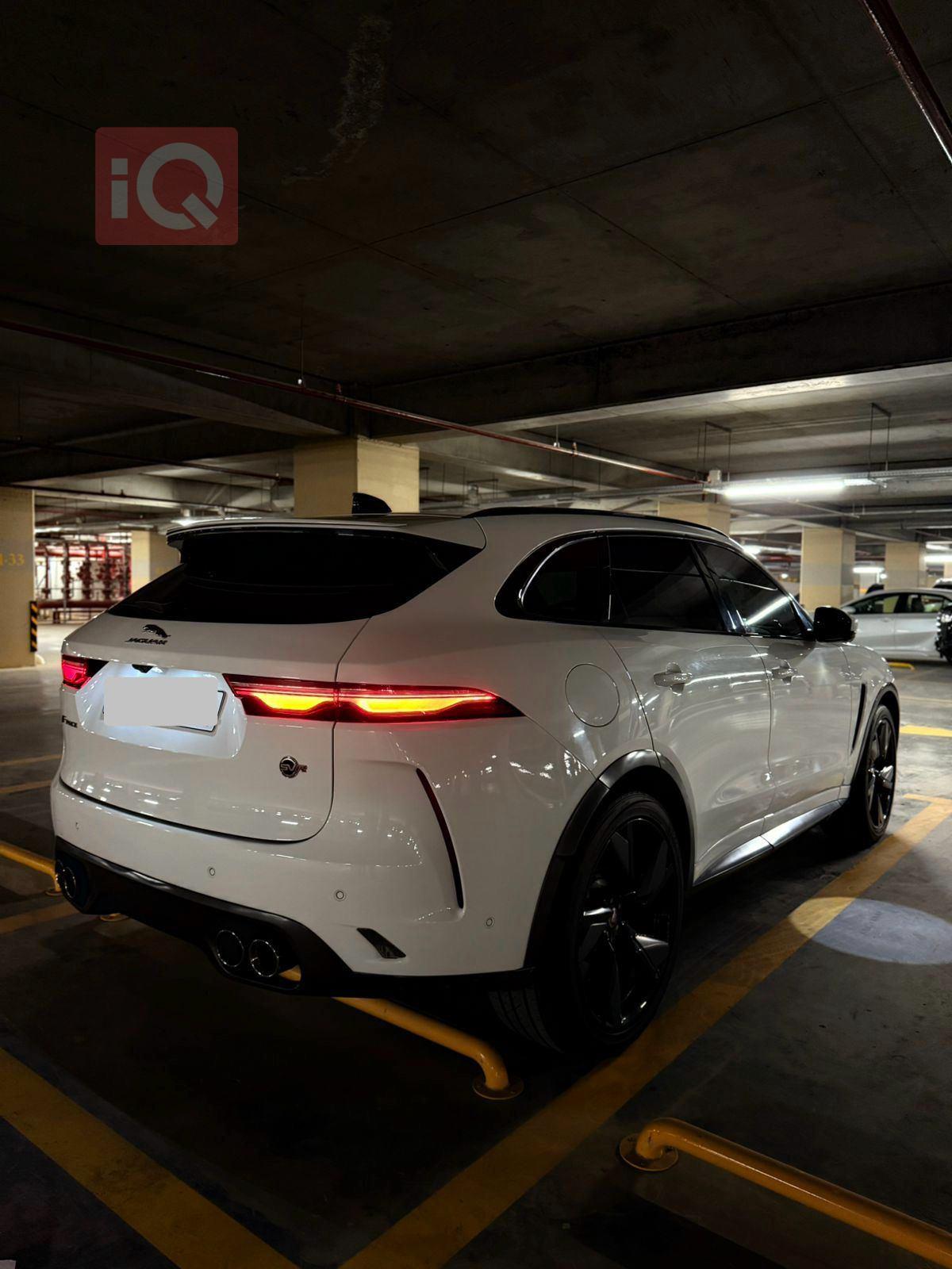 جاگوار F-Pace